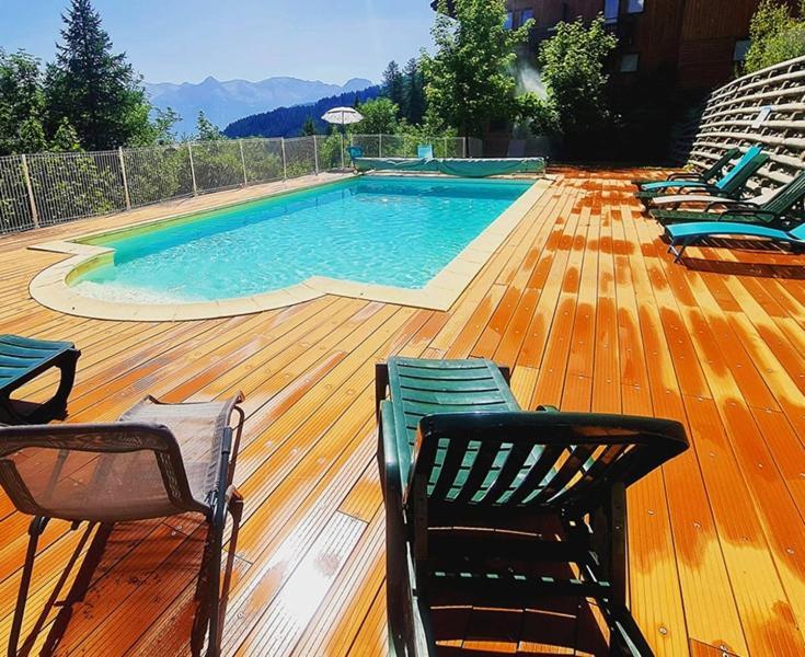 Les Petits Eterlous Appartement T3 36M2 A Puy St Vincent 1800 Alpes Du Sud 6 Personnes Parking Prive Couvert بوي-سانت-فينسينت المظهر الخارجي الصورة